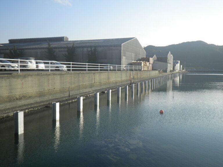 H30徳土　徳島小松島港（津田地区）　徳・津田海岸　排水路工事（2）
